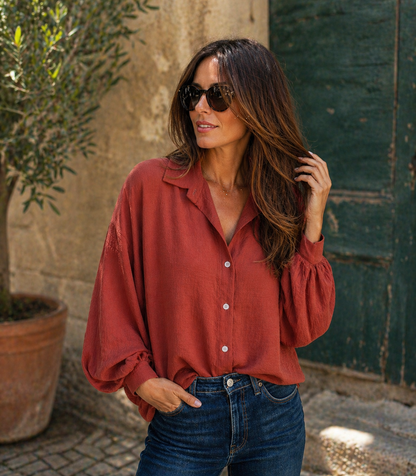 Holly - Blusa de botones elegante